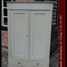 Kleiderschrank Biedermeier